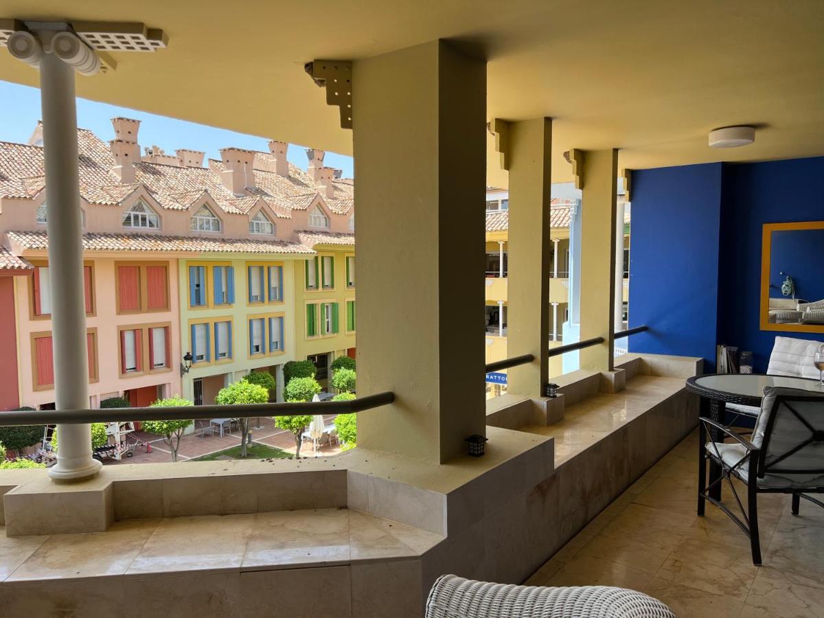 Apartamento Puerto Sotogrande Marina Exteriör bild