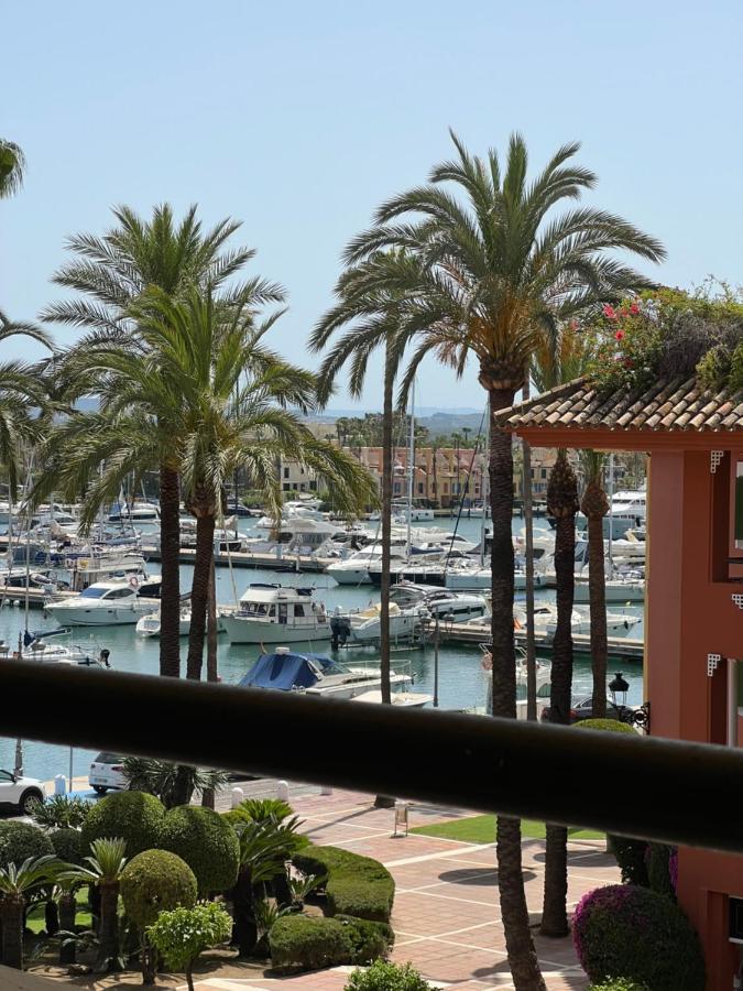 Apartamento Puerto Sotogrande Marina Exteriör bild