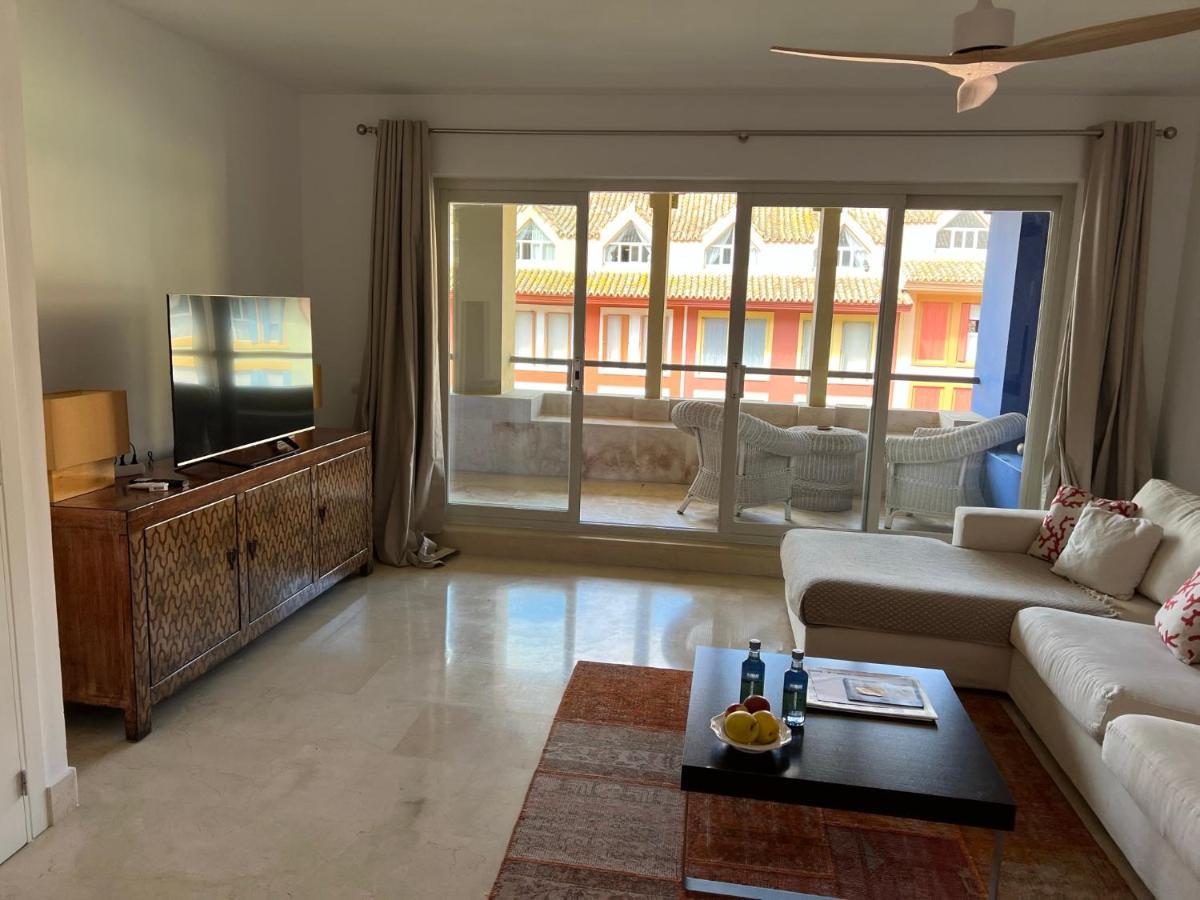 Apartamento Puerto Sotogrande Marina Exteriör bild